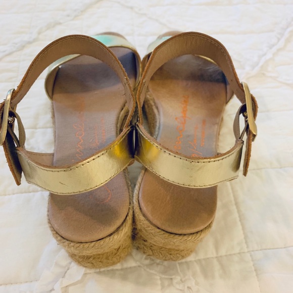 Gold Flatform Espadrilles - Picture 5 of 8